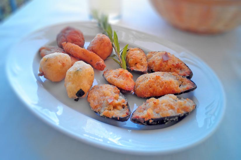 Sardinian local mussels